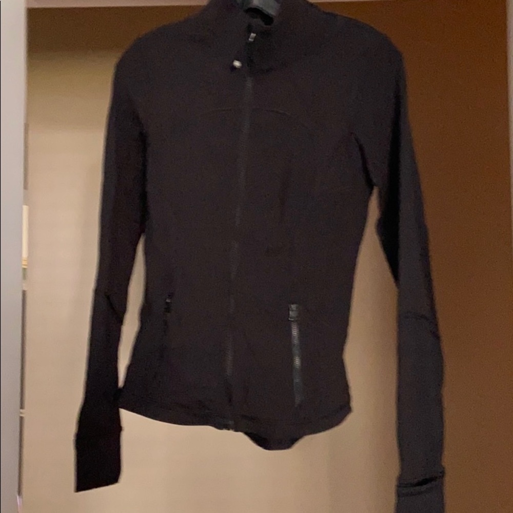 Lululemon light weight  zip up jacket